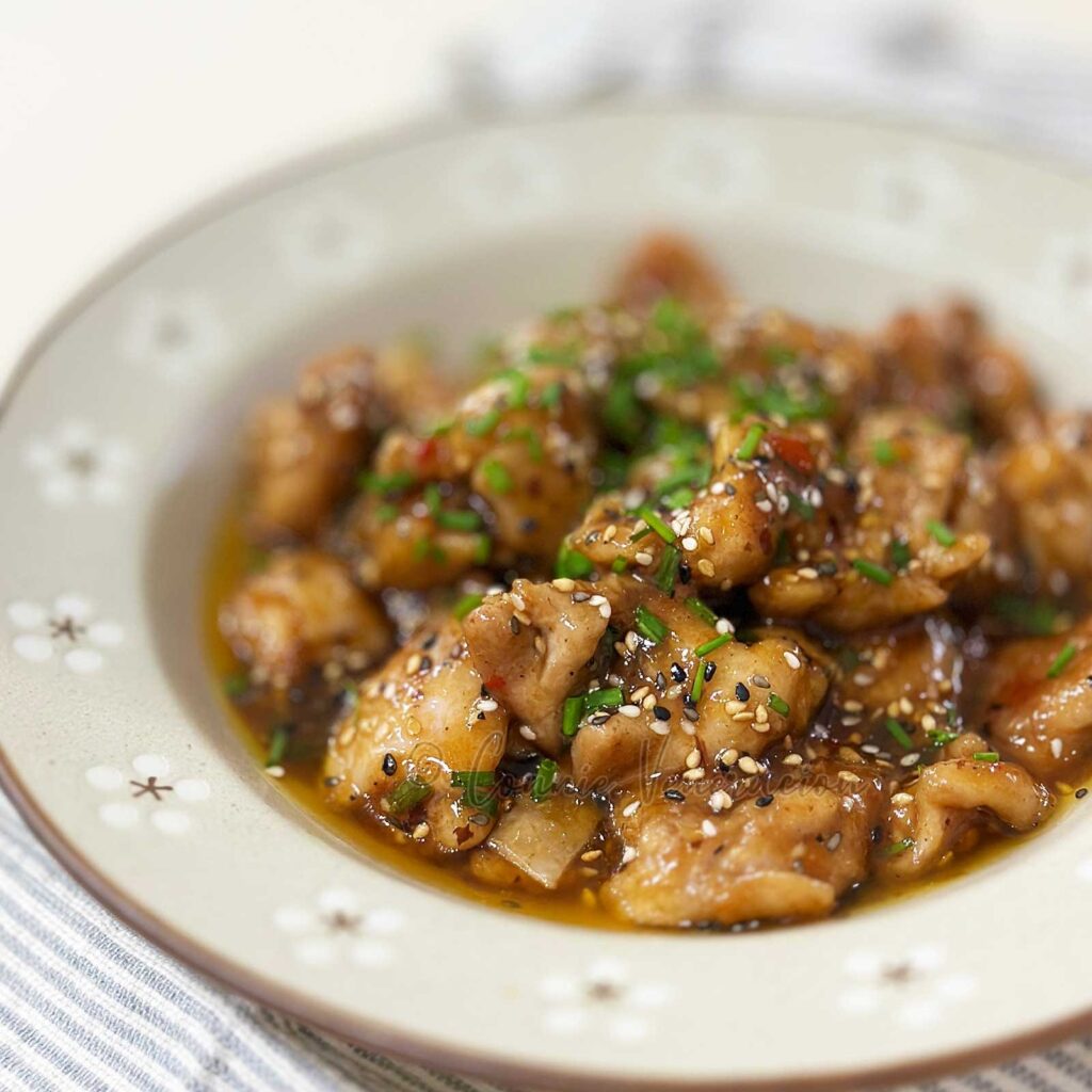 Chicken braised in black bean garlic sauce