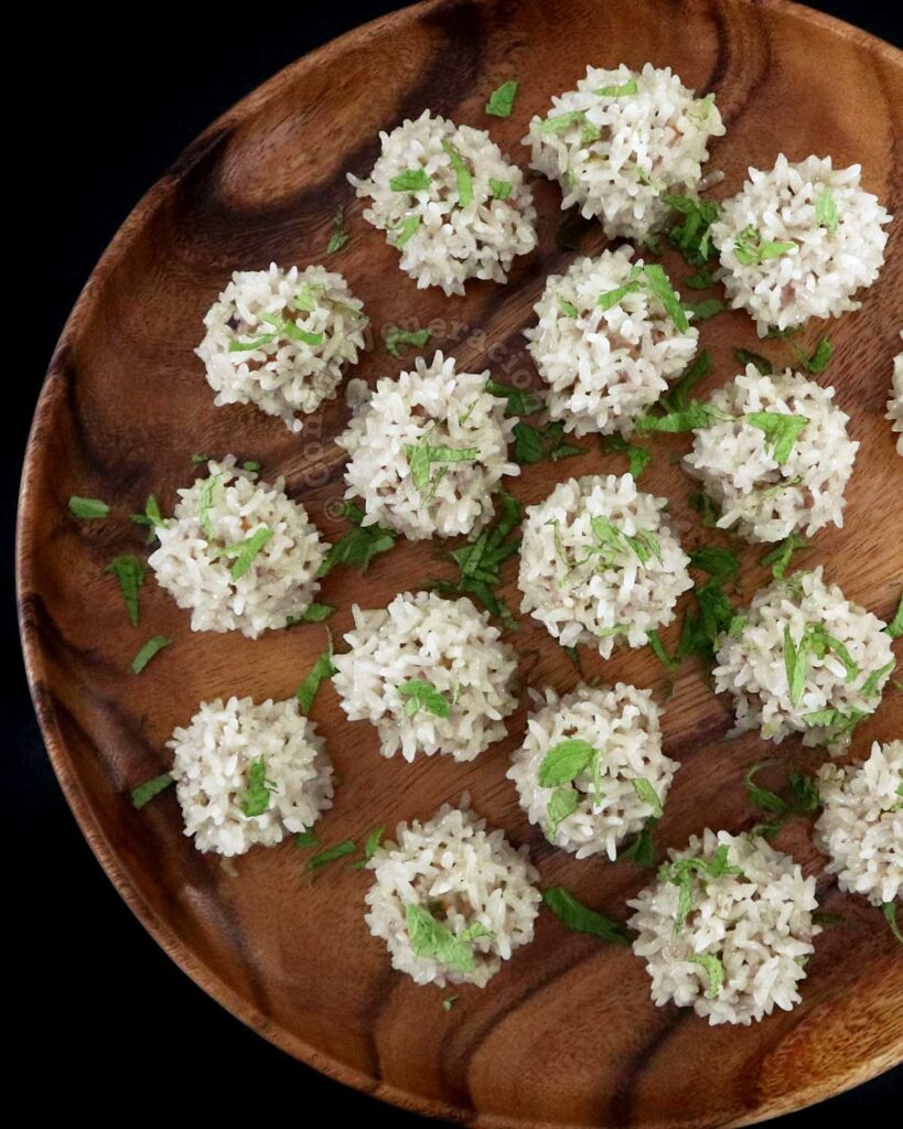 Chinese sticky rice pearl meatballs