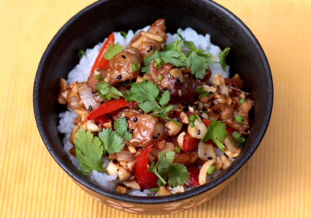 Chili peanut sesame chicken