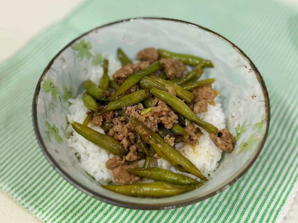 Ground pork and green beans adobo